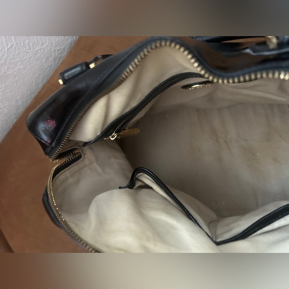 Tory Burch leather purse. Black patent leather. - Picture 4 of 5